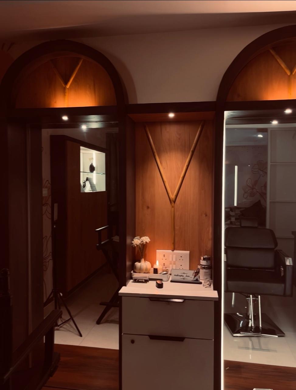 STUDIO